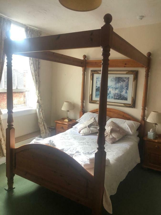 Hotel The Lion Broseley Exterior foto